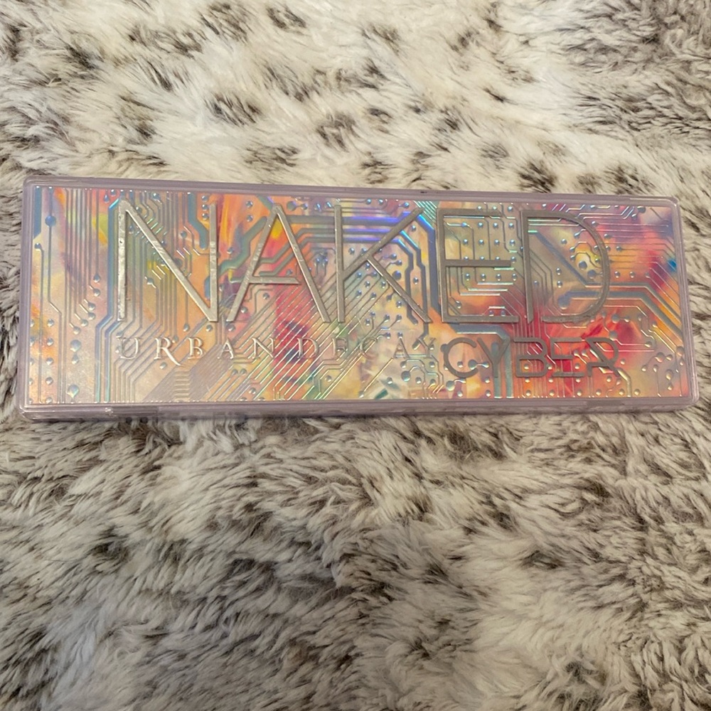 Discontinued Urban Decay Naked Cyber Palette